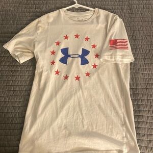 Under Armor Short Sleeve Shirt